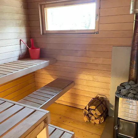 Beach House Hubert *